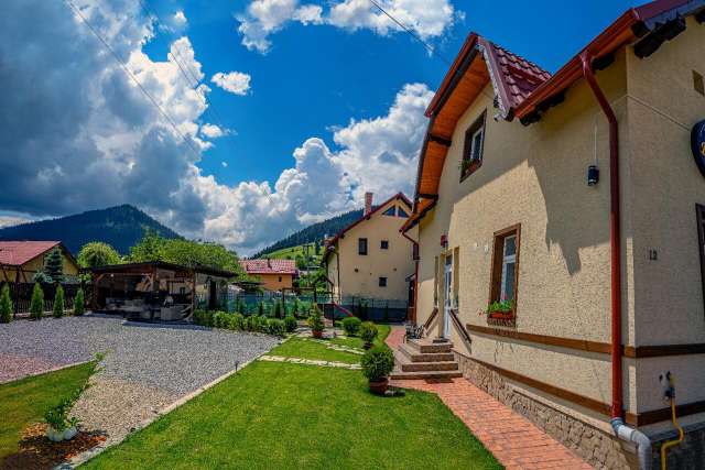 Traditional house in Gura Humorului, Bucovina